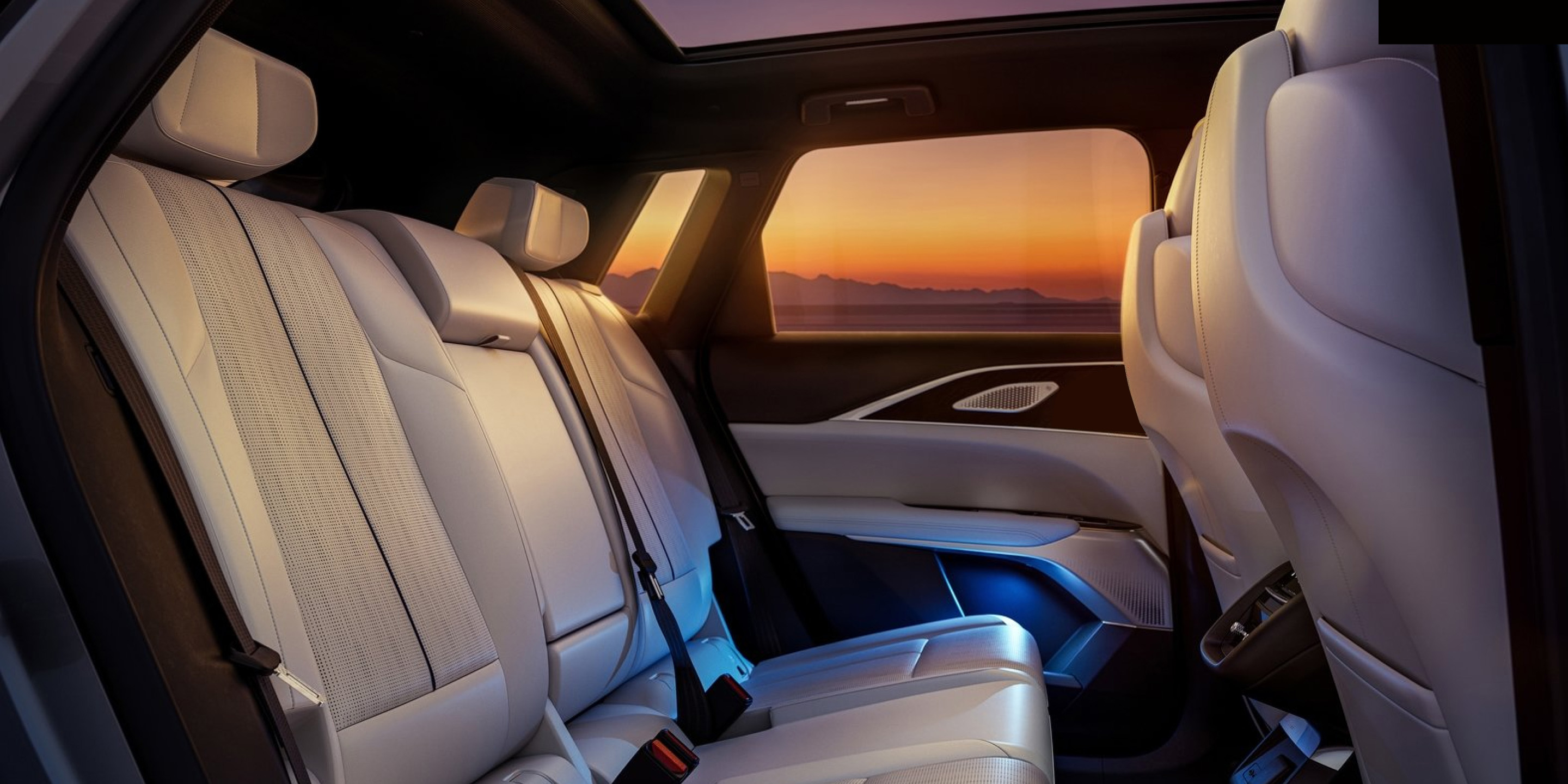 Interior of a Cadillac Lyric